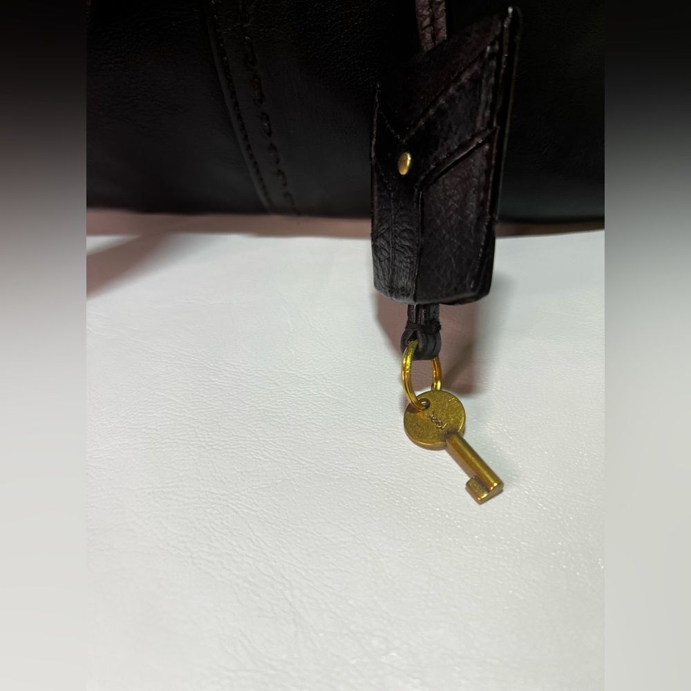 Authentic Yves Saint Laurent Muse - Picture 8 of 12